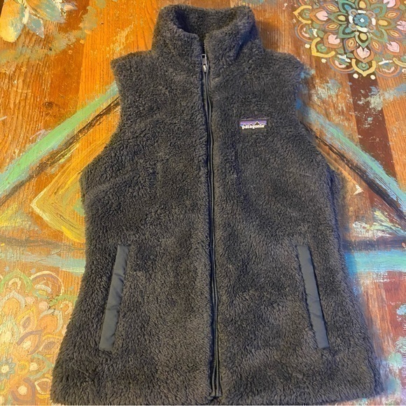 Lightly Used PATAGONIA RETRO X DEEP PILE FLEECE VEST Gray BODYWARMER LADIES XS - Picture 1 of 12